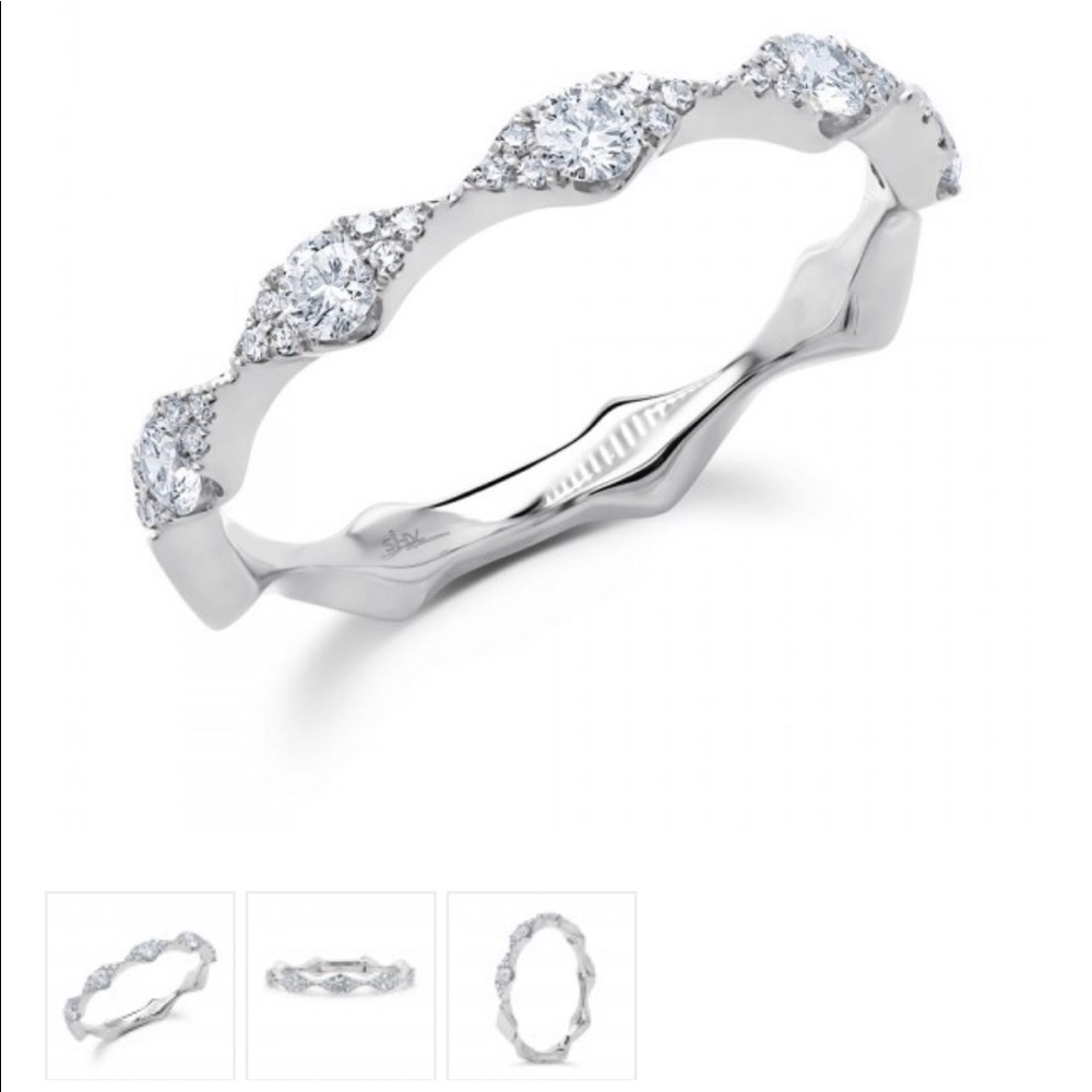 DIAMOND RING Authentic 14k white Gold diamond ring